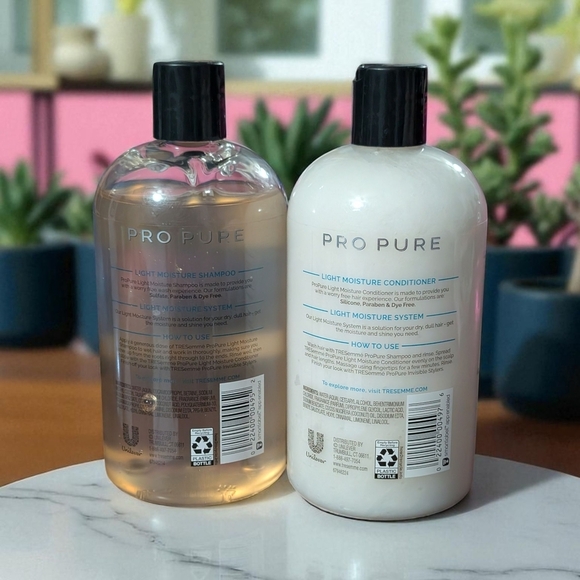 TRESemmé Pro Pure Shampoo and Conditioner Set (New) - Picture 2 of 2